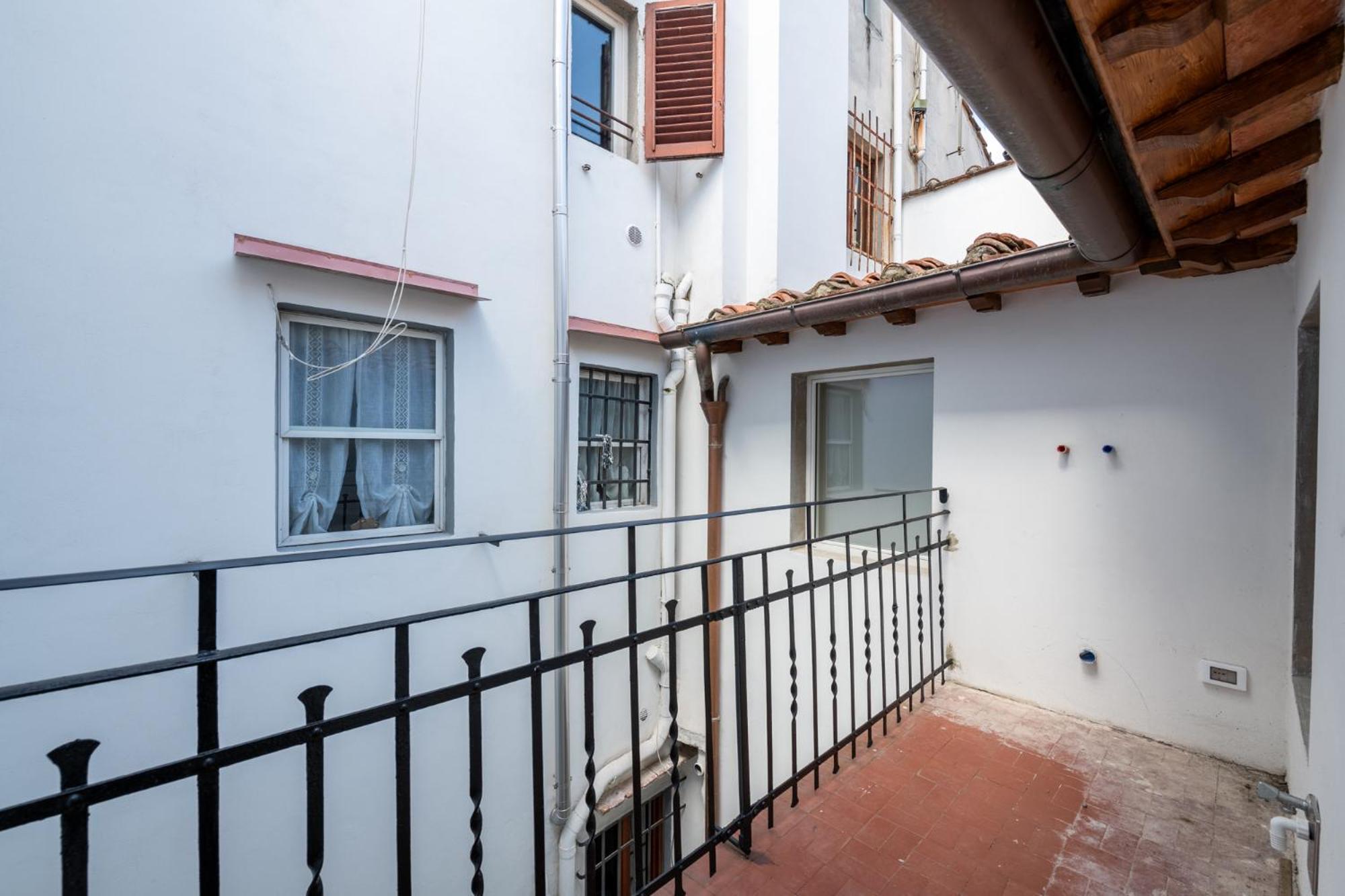 פירנצה Algila Lifestyle Tornabuoni Apartments מראה חיצוני תמונה