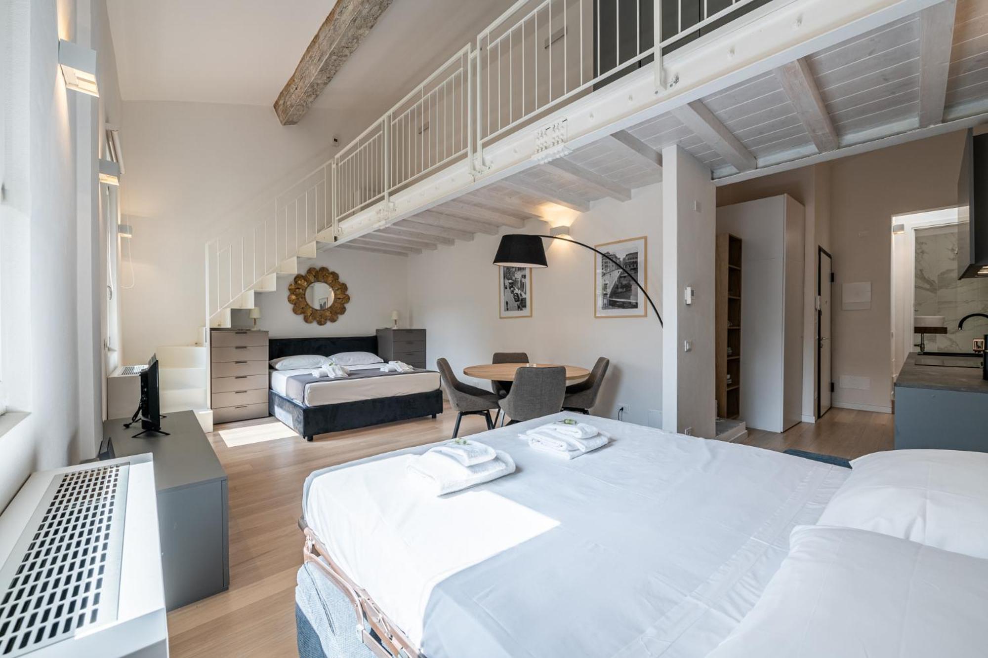 פירנצה Algila Lifestyle Tornabuoni Apartments מראה חיצוני תמונה