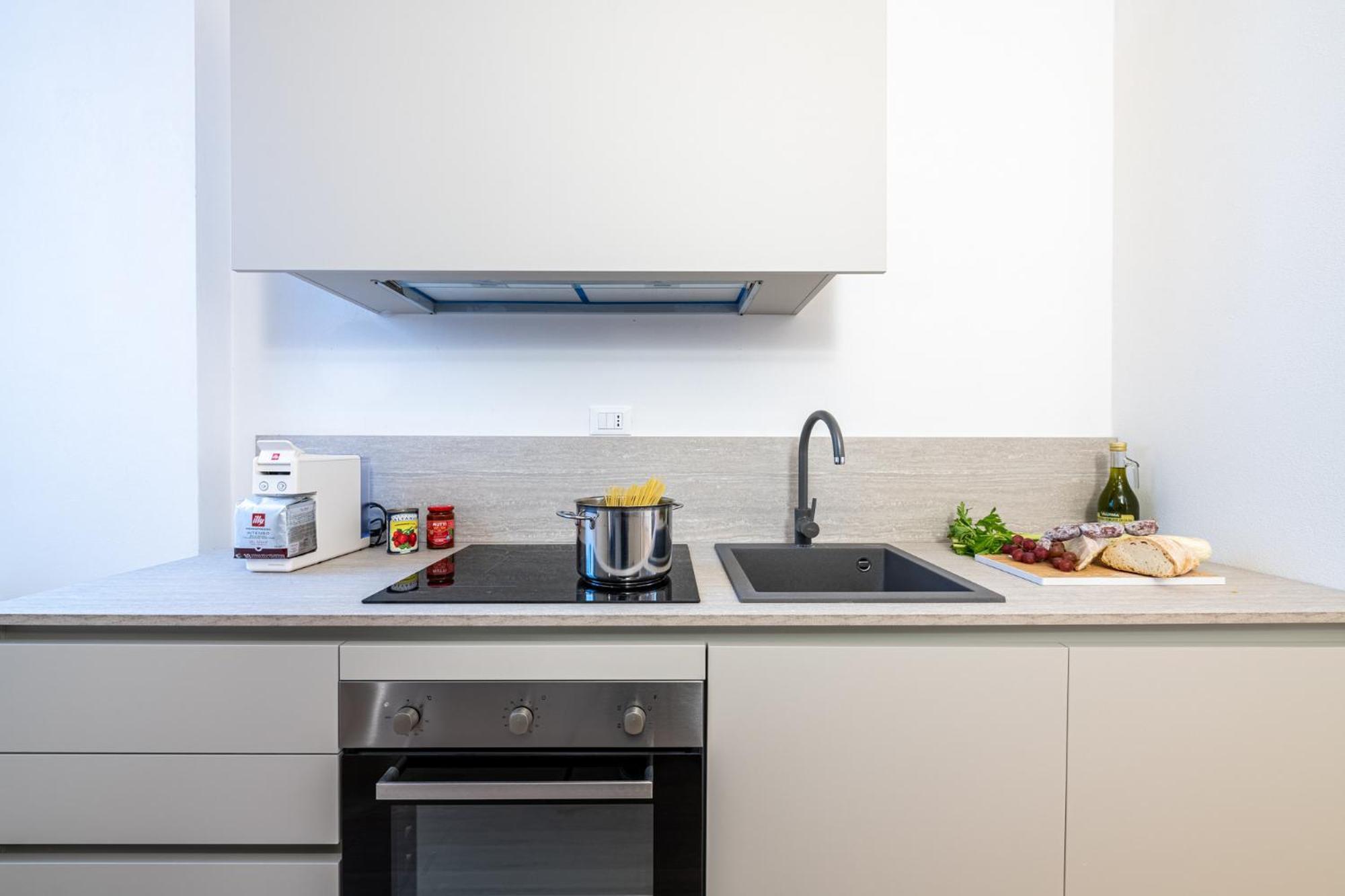 פירנצה Algila Lifestyle Tornabuoni Apartments מראה חיצוני תמונה