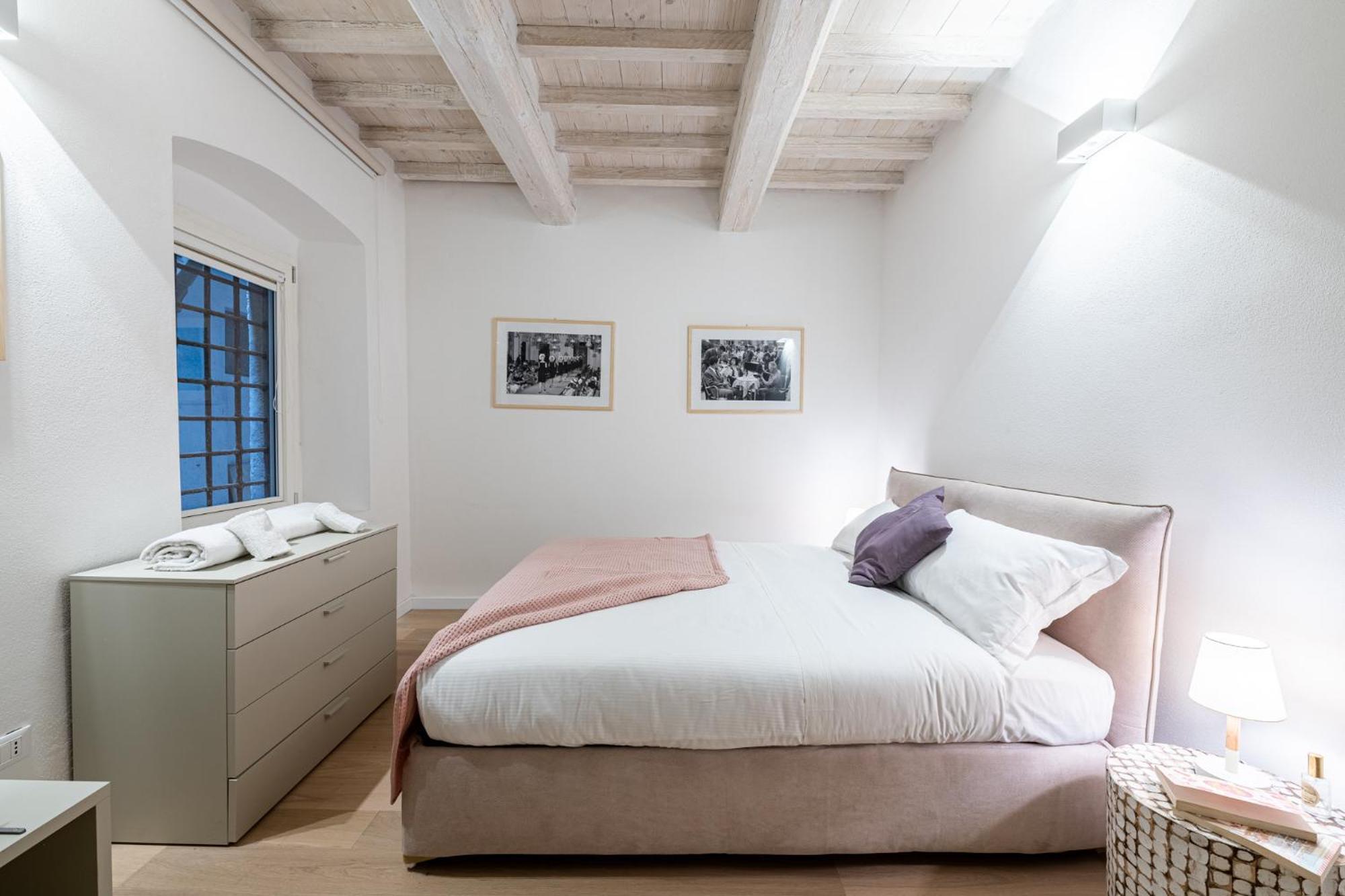 פירנצה Algila Lifestyle Tornabuoni Apartments מראה חיצוני תמונה