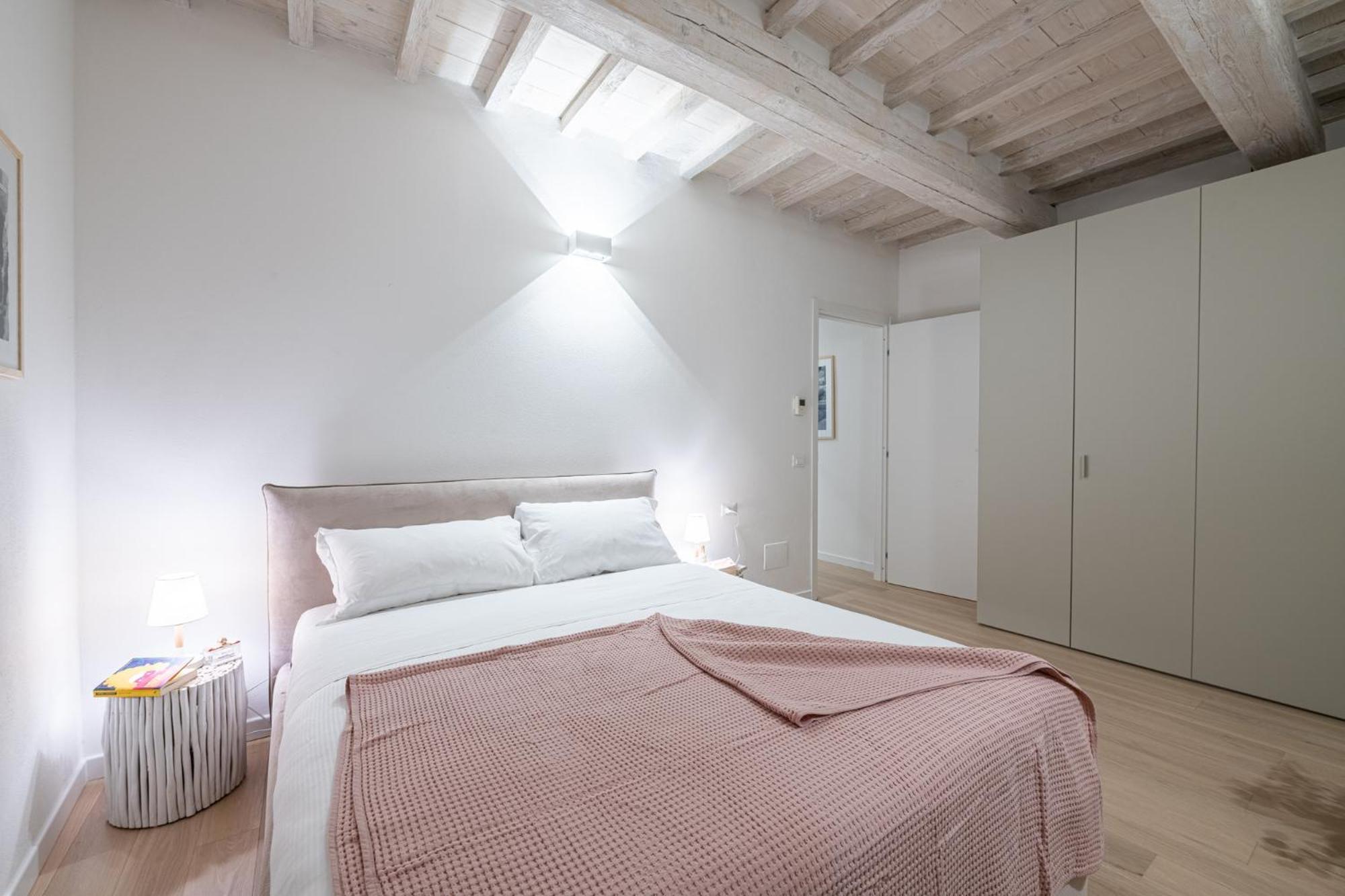 פירנצה Algila Lifestyle Tornabuoni Apartments מראה חיצוני תמונה